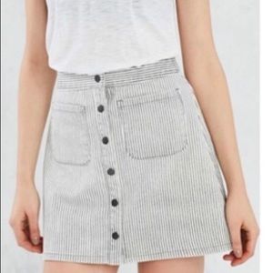 UO Striped button up skirt VACAY READY!